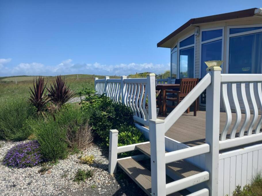 Bay View - Fantastic Views Of Whitsand Bay Torpoint Buitenkant foto